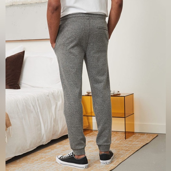 RW&CO Mens’s Grey Joggers Slim Fit Size Small - Picture 2 of 5